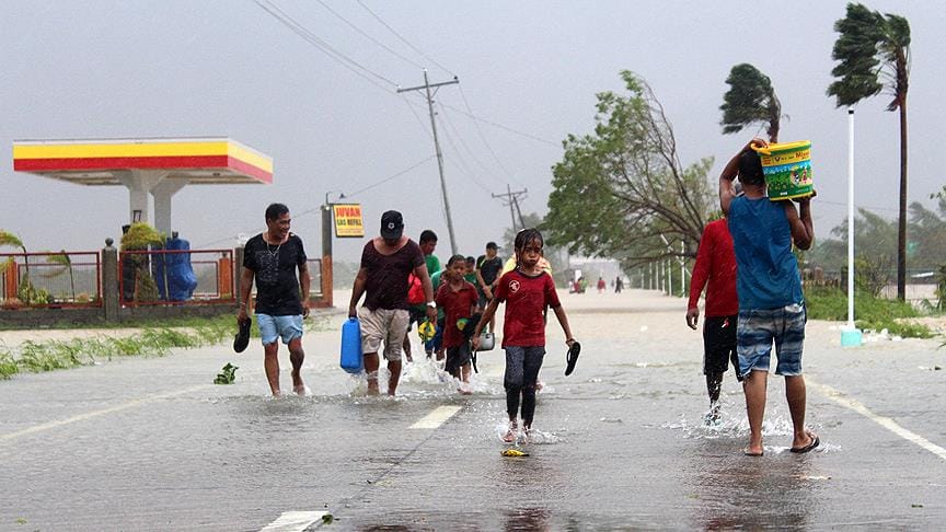 Filipinler’de Yutu Tayfunu nedeniyle binlerce kişi tahliye edildi